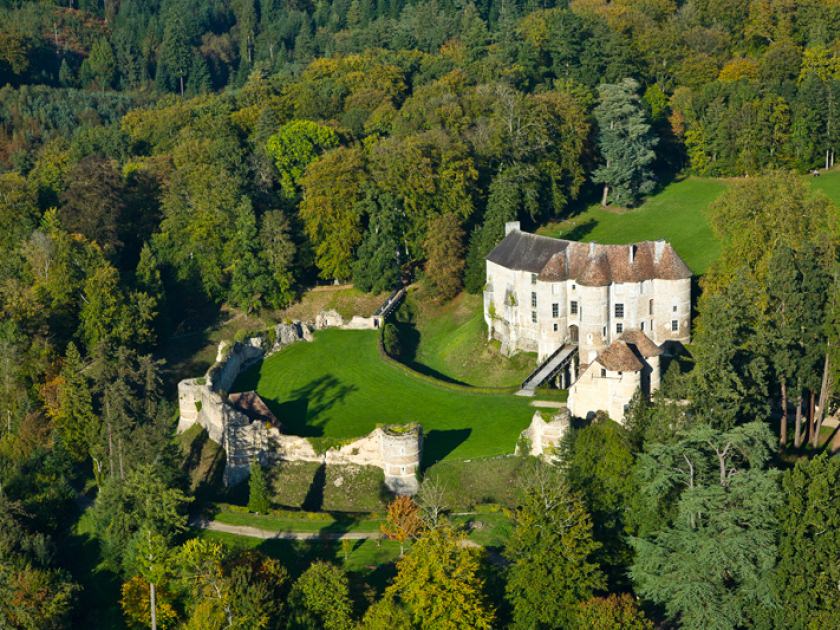 jusqu'au domaine d'Harcourt